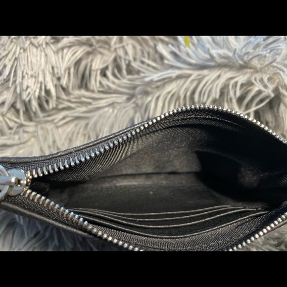 Genuine Pebble Leather Pouch - Picture 5 of 8